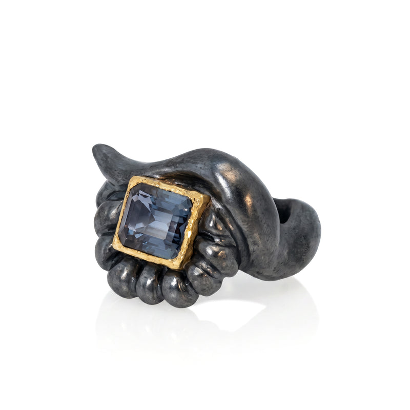 Undine Ring